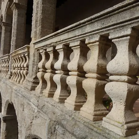 Hotel D´ Alfonce Pézenas Buitenkant foto